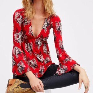 Free People Red Floral Boho Stretchy Speak Easy Tunic Top